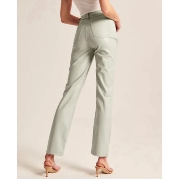 Abercrombie & Fitch The 90s Straight Ultra High Rise Vegan Leather Pants Size 26 - Picture 3 of 7